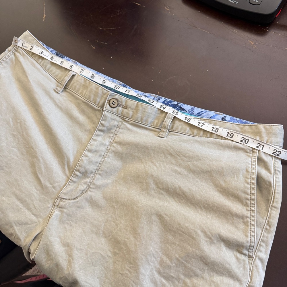 TOMMY BAHAMA Mens Cotton Tencel Flat Front Shorts Size 42 Island Coastal - Picture 3 of 8